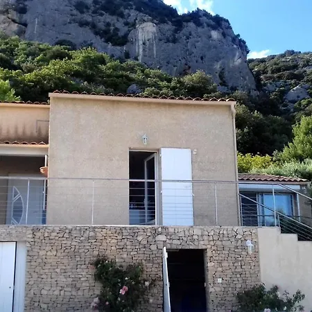 L'escalade En Luberon Volx