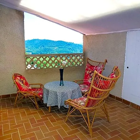 Bed & Breakfast L'escalade En Luberon
