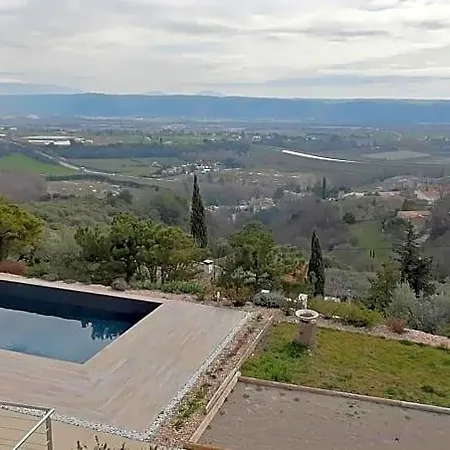 Bed & Breakfast L'escalade En Luberon