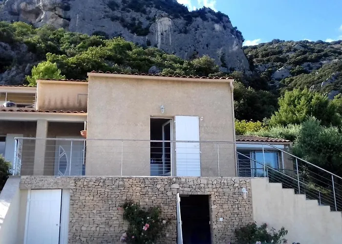 L'escalade En Luberon Volx